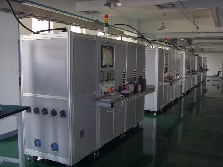 解決客戶工業(yè)鋁型框架材定制的燃眉之急，質(zhì)、量、快！