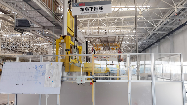 為什么要用工業(yè)鋁型材做防護(hù)欄？